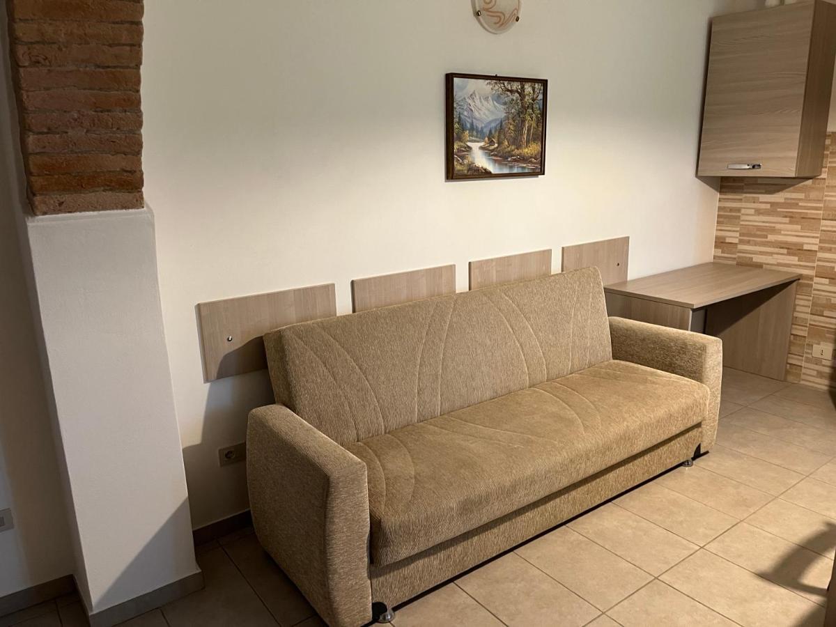 Holiday House La Rosa Terricciola Экстерьер фото